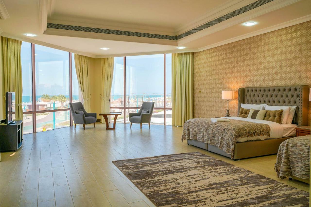 Hometown - Kite Palace - Lavish 7 Bedrooms On Kite Beach *