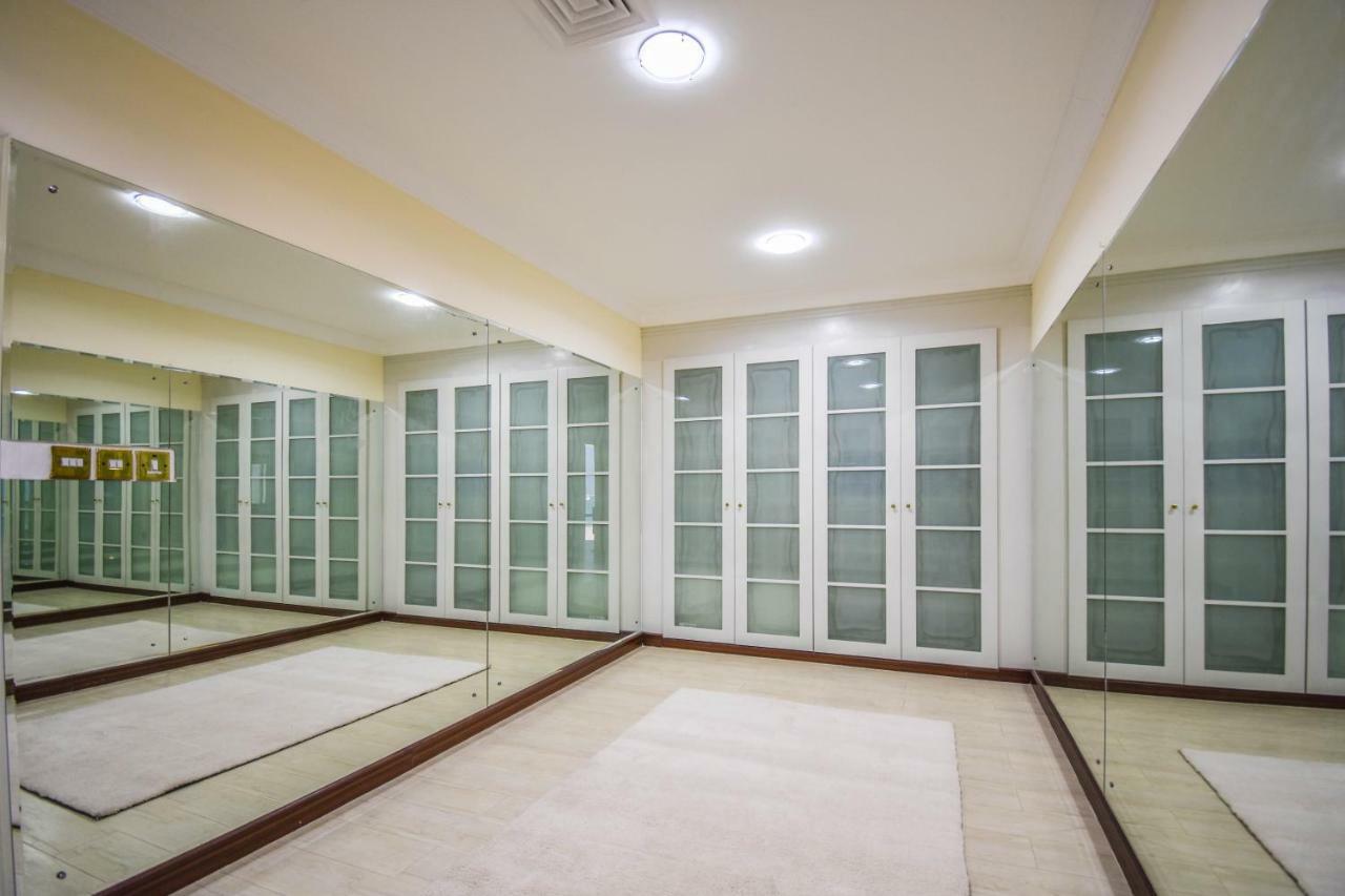 Villa Hometown - Kite Palace - Lavish 7 Bedrooms On Kite Beach Dubai