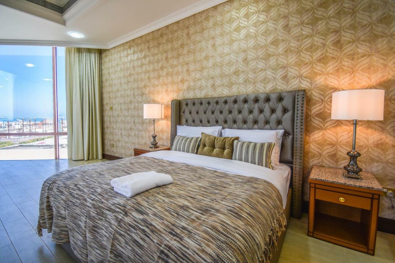 Hometown - Kite Palace - Lavish 7 Bedrooms On Kite Beach Villa *